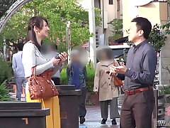 Japanese Honkers' MILF Celebrity Madam